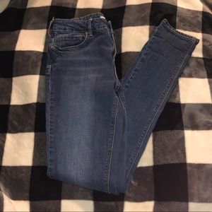 Size 3 Bullhead Denim Co High Rise Skinniest Jean